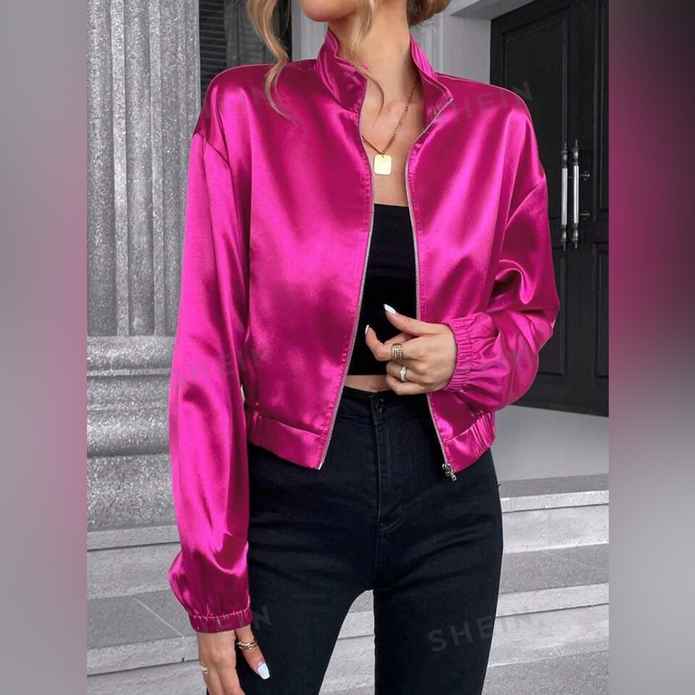 💕 Essence Zip Magenta Satin Jacket 💕 Small 🔥 Never worn! New in bag! 🔥